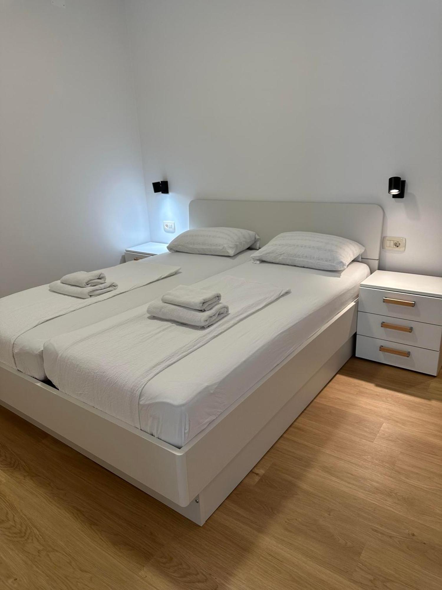 Apartments Tito & Robin كوبر المظهر الخارجي الصورة